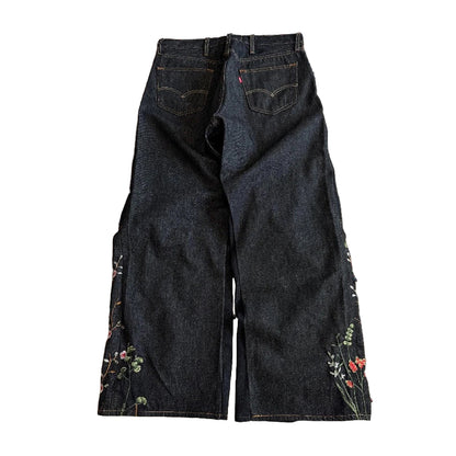 "LES FLEURS DU MAL" Jeans